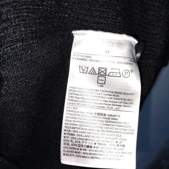 Banana Republic Women's Black Wool blend sweater size M - Picture 3 of 6